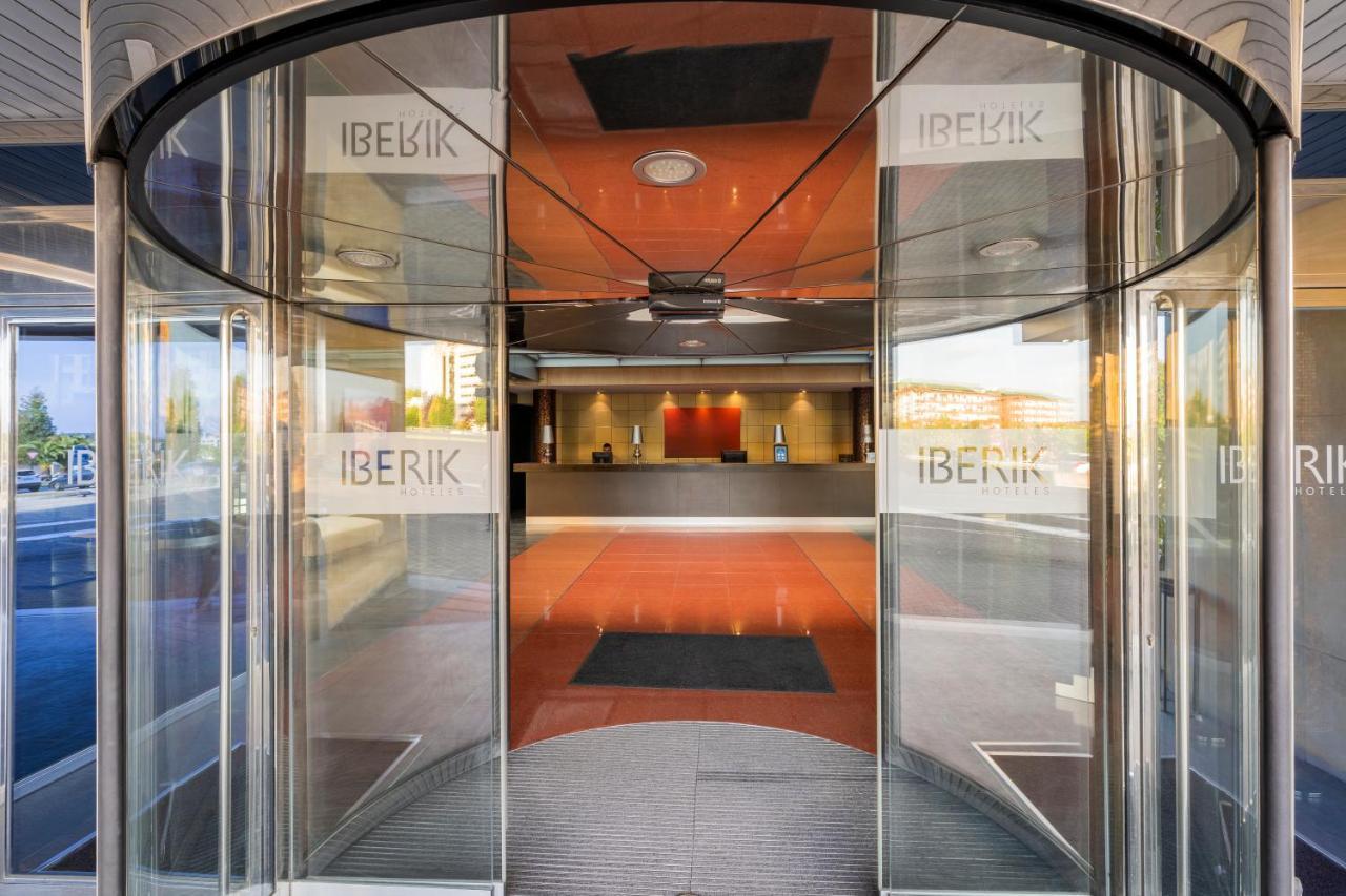 Iberik Santo Domingo Plaza Hotel โอเบียโด ภายนอก รูปภาพ